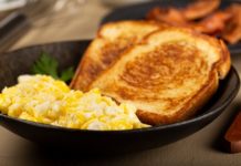 3 opções de café da manhã com ovos. café da manhã com ovos